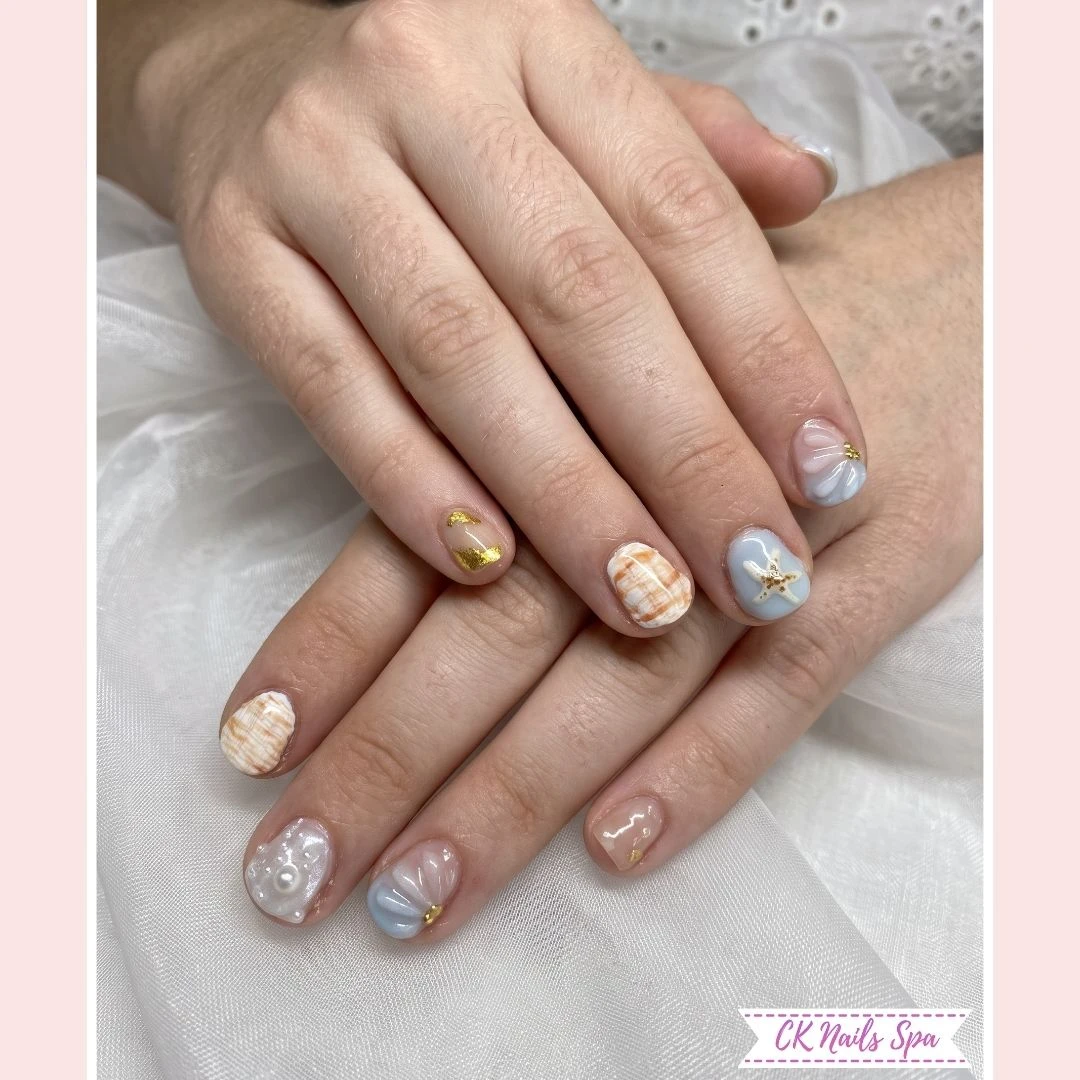 Nail Aug 19